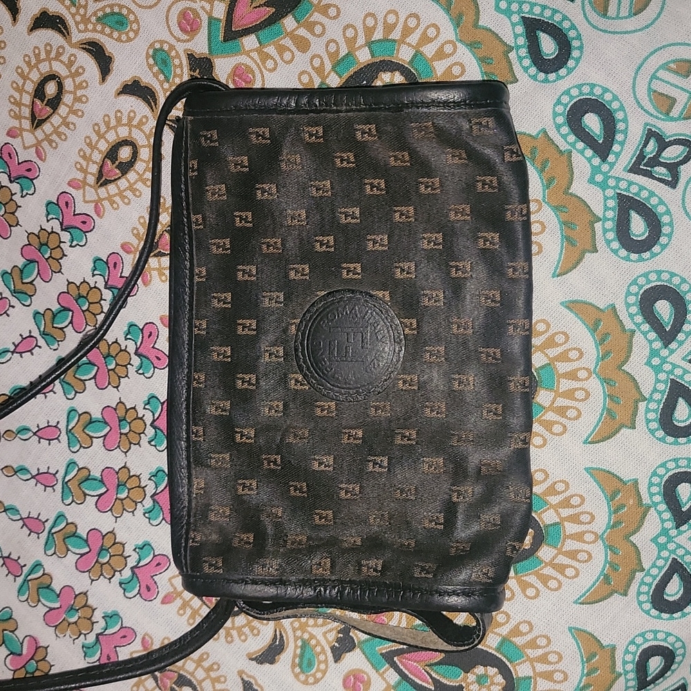 Fendi - Picture 3 of 13
